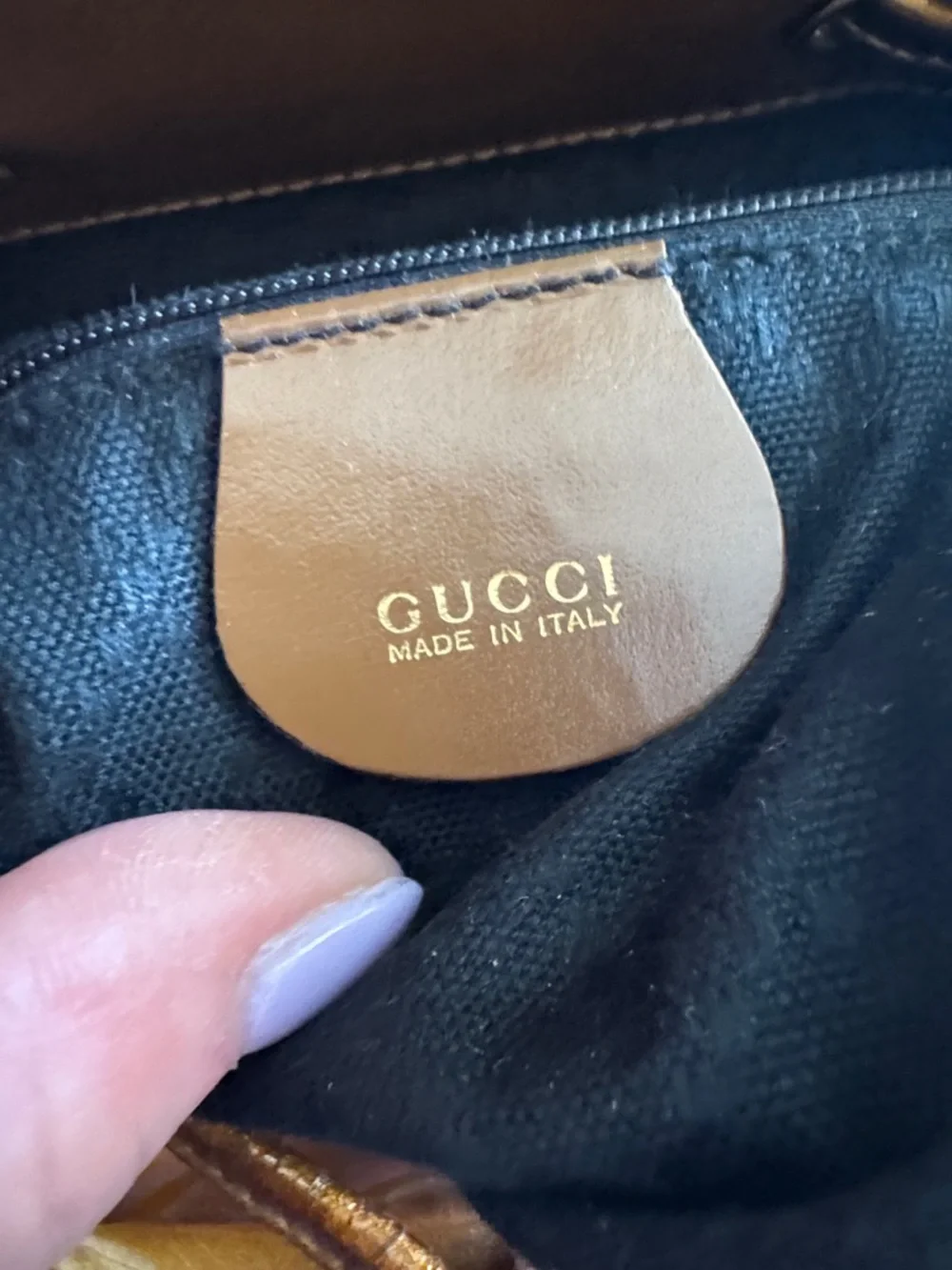 Gucci mini Patent Leather Drawstring Backpack ,, Bamboo Handle VTG Bronze - Picture 3 of 17